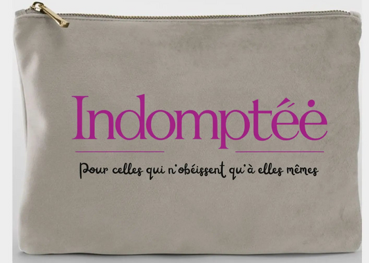 Grande Pochette en velours "Indomptée" Indomptée